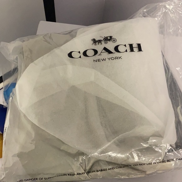 Small Skylar Hobo NOT FOR SALE - Picture 10 of 10